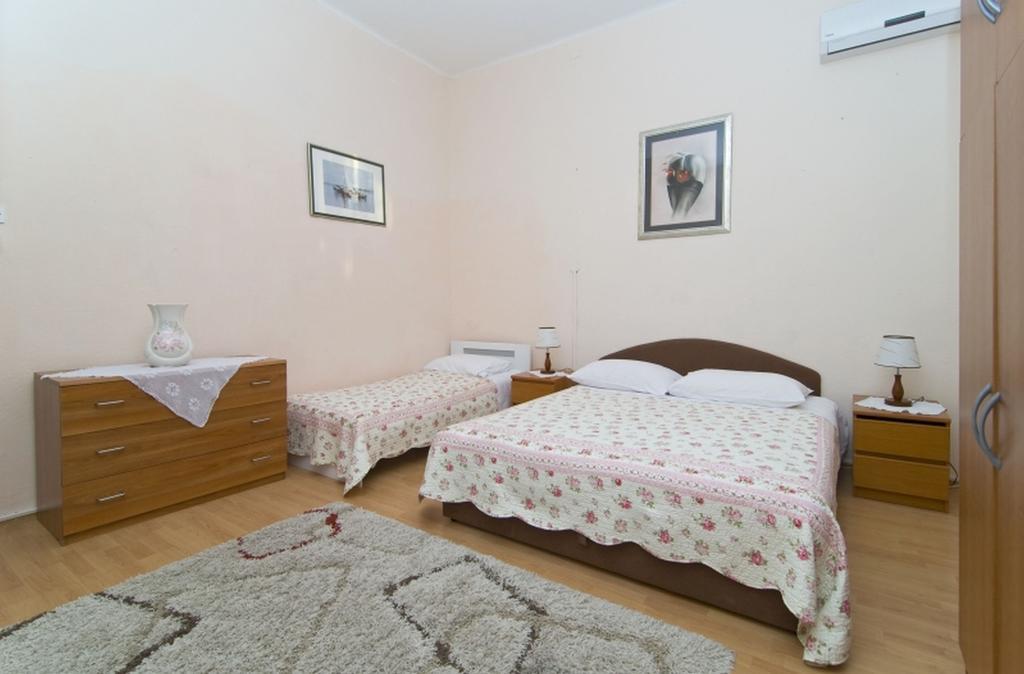 Apartment Vedrana Split Zimmer foto